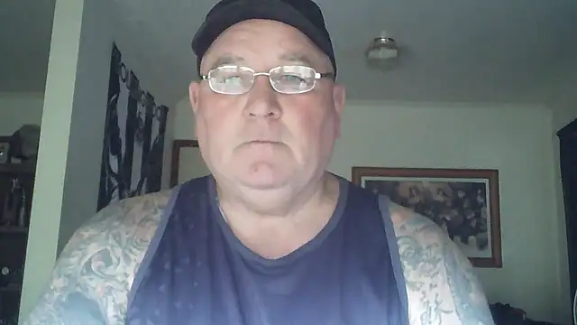 Snapshot of HOTANAL chatting on September 30, 3:12 am HOTANAL online show from September 30, 3:12 am