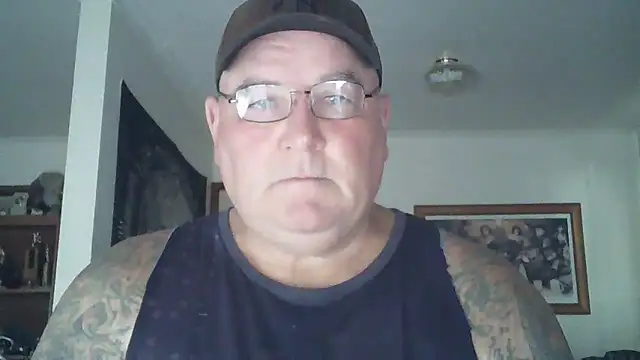 Snapshot of HOTANAL chatting on February 3, 1:19 am HOTANAL online show from February 3, 1:19 am
