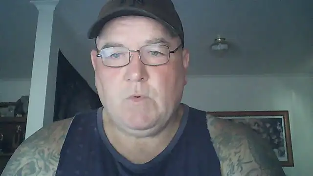Snapshot of HOTANAL chatting on February 11, 12:38 am HOTANAL online show from February 11, 12:38 am