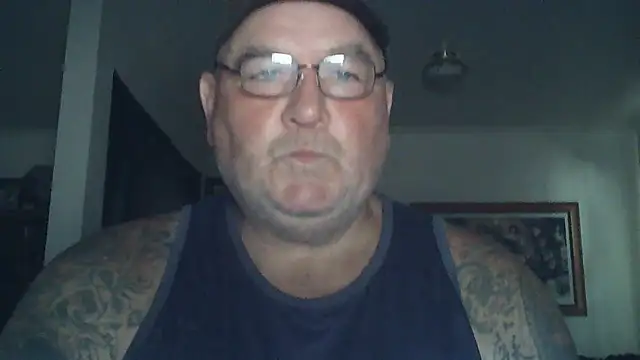 Snapshot of HOTANAL chatting on February 22, 12:27 am HOTANAL online show from February 22, 12:27 am