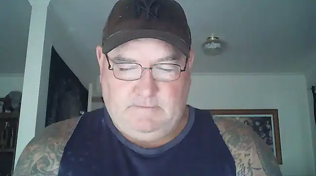 Snapshot of HOTANAL chatting on January 23, 12:57 am HOTANAL online show from January 23, 12:57 am