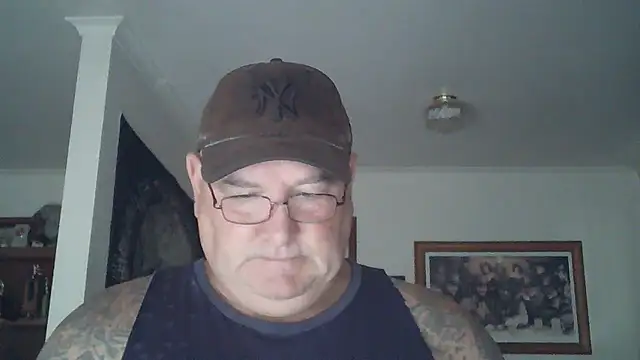 Snapshot of HOTANAL chatting on February 18, 12:59 am HOTANAL online show from February 18, 12:59 am
