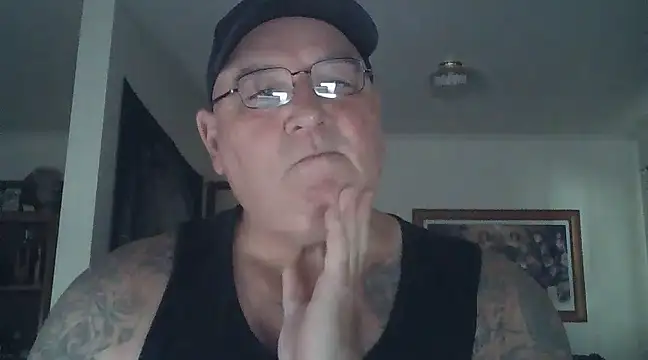 Snapshot of HOTANAL chatting on March 9, 1:25 am HOTANAL online show from March 9, 1:25 am