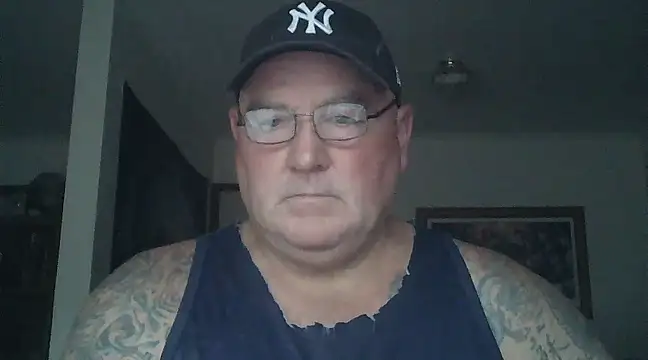 Snapshot of HOTANAL chatting on March 18, 12:51 am HOTANAL online show from March 18, 12:51 am