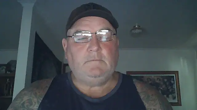Snapshot of HOTANAL chatting on January 18, 12:39 am HOTANAL online show from January 18, 12:39 am