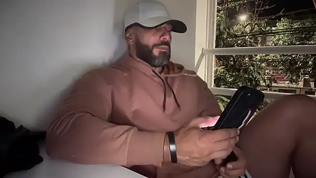 romeolovedark online show from December 2, 5:43 am