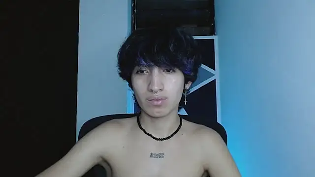 littlextreme online show from February 6, 6:43 am