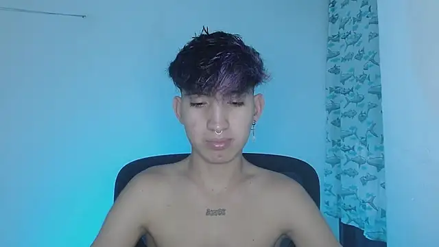 littlextreme online show from February 5, 11:50 pm