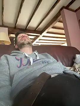 Taxidriver1988 online show from April 19, 1:54 pm