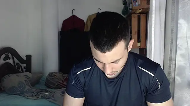 Armando 2002 online show from July 14, 1:50 pm