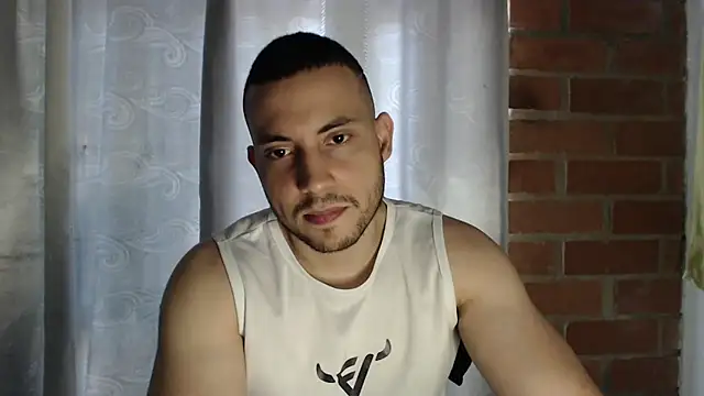 Armando 2002 online show from July 21, 7:05 pm