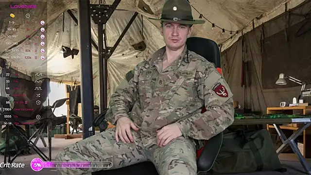 Snapshot of hornystripman97 chatting on January 27, 2:31 am hornystripman97 online show from January 27, 2:31 am