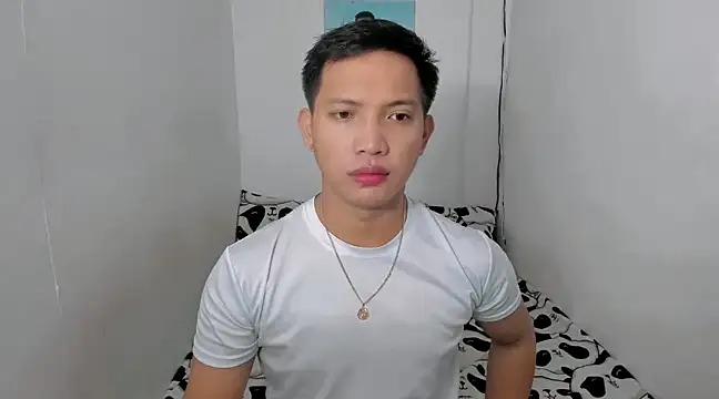 xSebastian19 online show from January 3, 7:29 pm