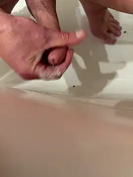 funfunfouryou69 online show from March 30, 6:09 pm