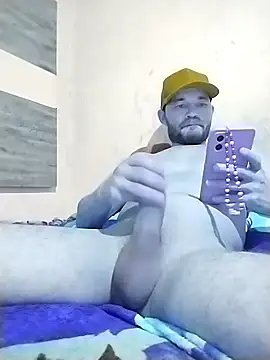 dottado05 online show from February 4, 6:57 am