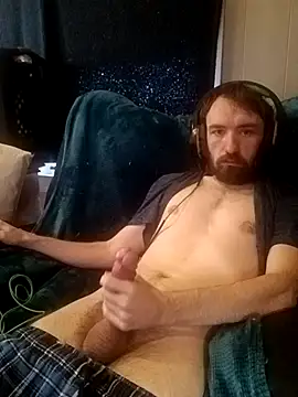 Snapshot of ShadowyTube chatting on February 2, 3:28 pm ShadowyTube online show from February 2, 3:28 pm