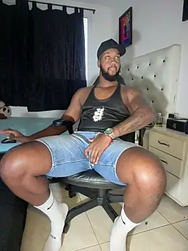 blackdrey18 online show from June 18, 11:59 am