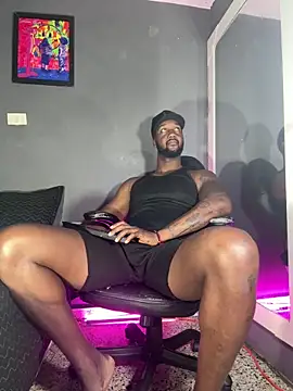 Snapshot of blackdrey18 chatting on January 28, 1:59 pm blackdrey18 online show from January 28, 1:59 pm