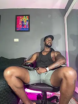 Snapshot of blackdrey18 chatting on January 27, 2:02 pm blackdrey18 online show from January 27, 2:02 pm