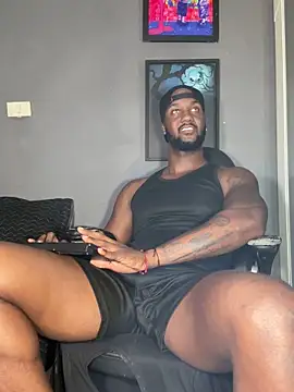 Snapshot of blackdrey18 chatting on February 16, 5:15 am blackdrey18 online show from February 16, 5:15 am