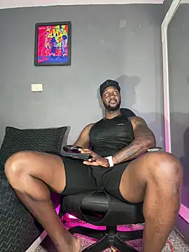 Snapshot of blackdrey18 chatting on January 25, 1:19 pm blackdrey18 online show from January 25, 1:19 pm