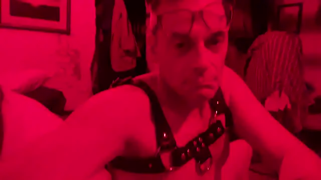 cumhungrybottom4u online show from January 2, 6:07 am