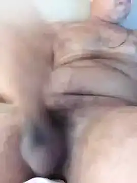 marronzinho23c online show from February 21, 8:16 pm