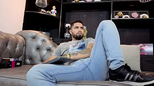 matteosantos online show from March 6, 4:37 pm