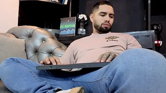 matteosantos online show from April 8, 11:53 am