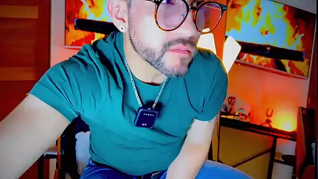 Snapshot of _DANTE_BIGASS chatting on September 10, 10:30 pm DANTE BIGASS online show from September 10, 10:30 pm