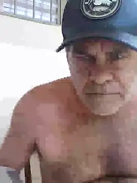 Snapshot of Peludo173317 chatting on September 21, 1:55 pm Peludo173317 online show from September 21, 1:55 pm