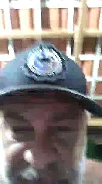 Snapshot of Peludo173317 chatting on December 12, 1:32 am Peludo173317 online show from December 12, 1:32 am