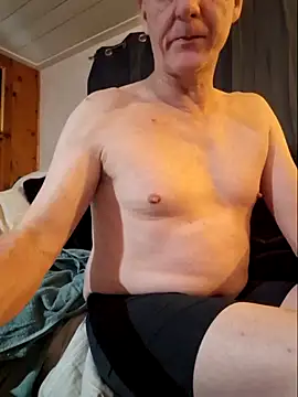 Wanking Wiggiler online show from January 13, 11:47 am