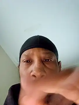 Vybezmaster online show from November 13, 8:13 pm