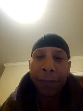 Vybezmaster online show from November 30, 11:40 pm