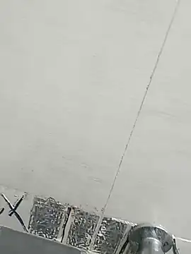 Snapshot of desicockandball chatting on December 8, 6:39 pm desicockandball online show from December 8, 6:39 pm