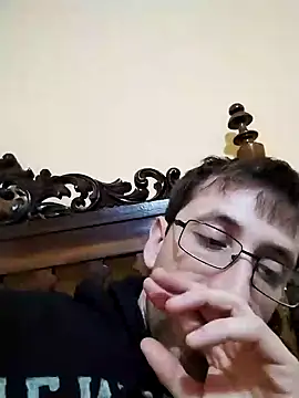 Snapshot of White_rabbit_ chatting on January 24, 8:22 pm White rabbit online show from January 24, 8:22 pm