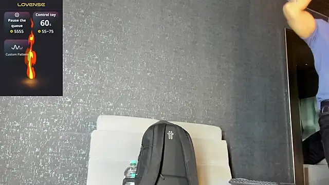 MarkWalker   online show from April 11, 9:57 am