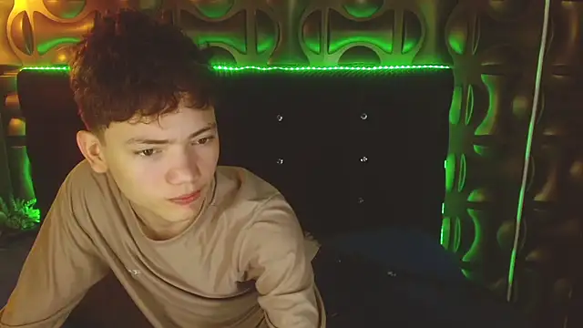 cruz dante online show from April 24, 7:27 pm