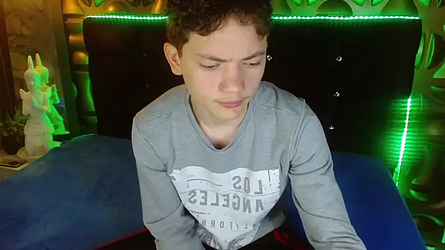 cruz dante online show from March 31, 7:26 pm