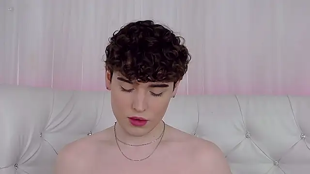 RobbyCharming online show from March 9, 4:50 am