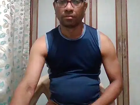 Snapshot of sexx4 chatting on December 5, 7:29 pm sexx4 online show from December 5, 7:29 pm