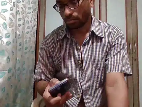 Snapshot of sexx4 chatting on December 29, 7:43 pm sexx4 online show from December 29, 7:43 pm