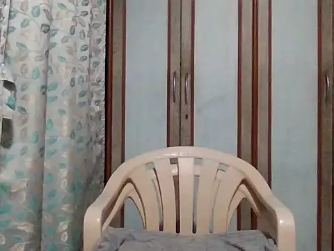 Snapshot of sexx4 chatting on December 25, 7:24 pm sexx4 online show from December 25, 7:24 pm