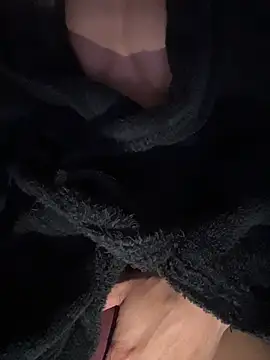 dennisnl93 online show from March 30, 2:56 am