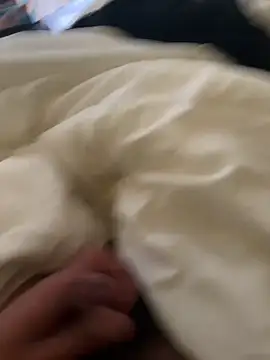 juniiorre online show from March 7, 9:18 am