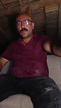 masculine bear daddy online show from June 18, 3:39 pm