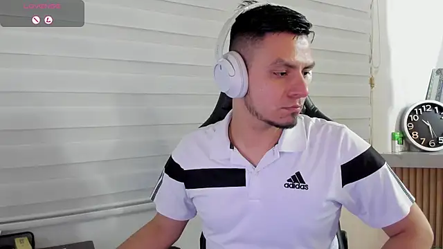 Rick Diesel  online show from April 2, 3:26 am