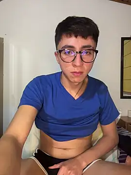 CamiRojas boy online show from June 13, 4:10 am