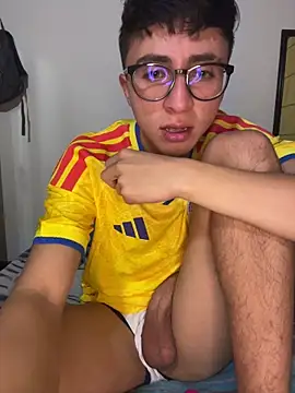 CamiRojas boy online show from June 18, 4:58 am